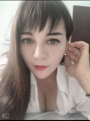 越秀美乳老师