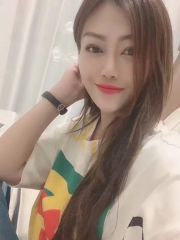 越秀大奶云云